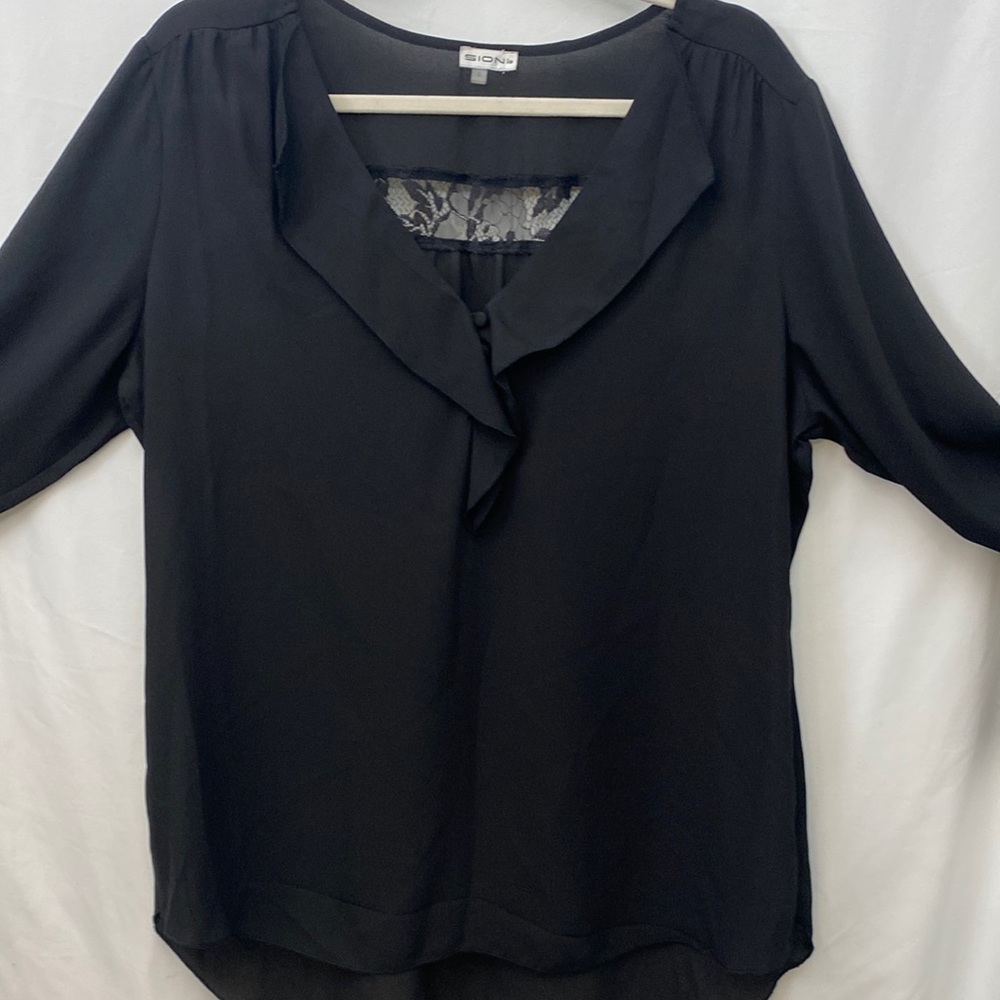 Sioni Women’s Black Blouse.  Long sleeve.  Very elegant design and clean. Large